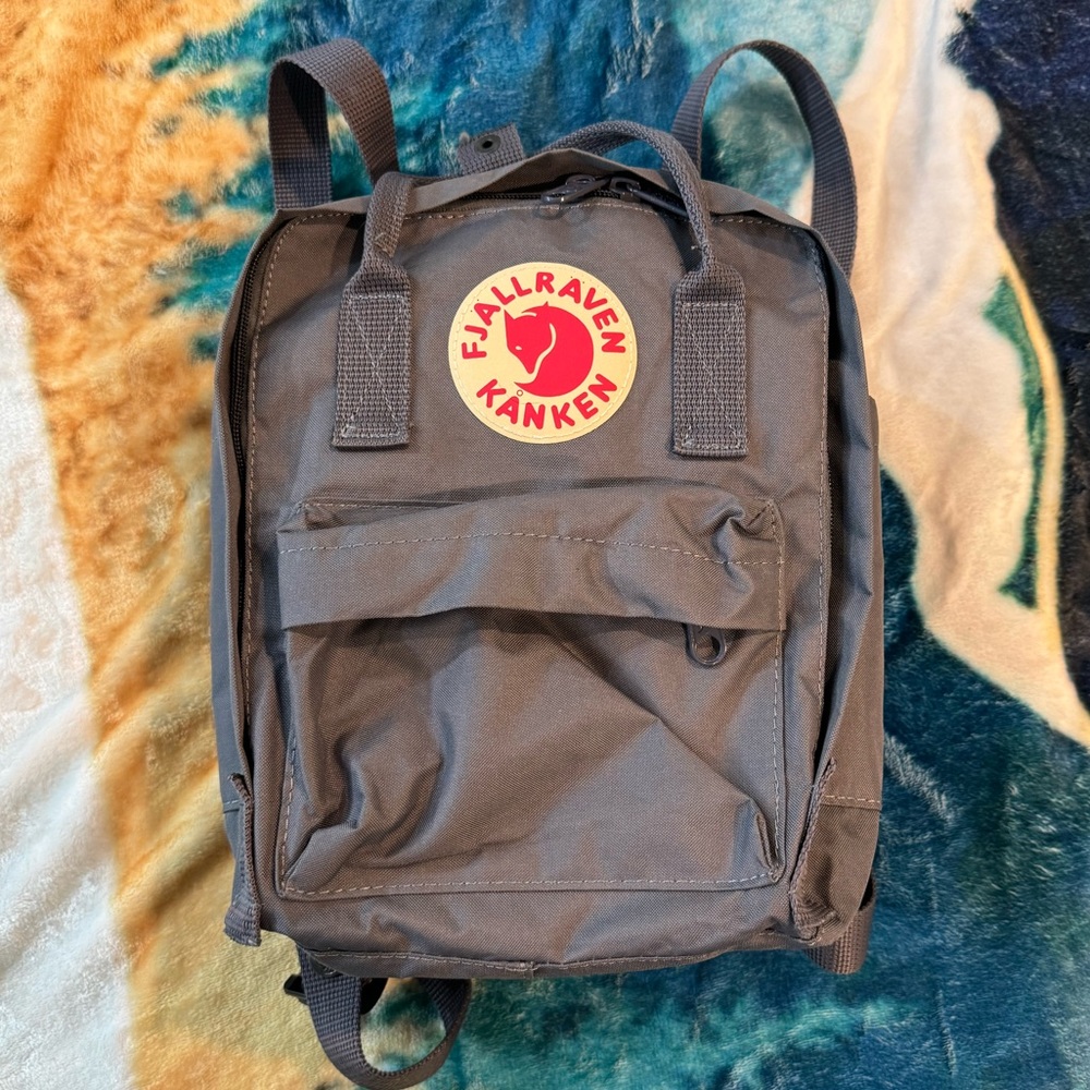 Fjallraven Kanken Mini Backpack